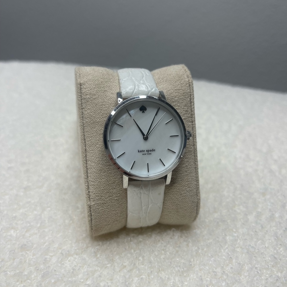 Kate Spare White Leather and Mother Pearl Watch